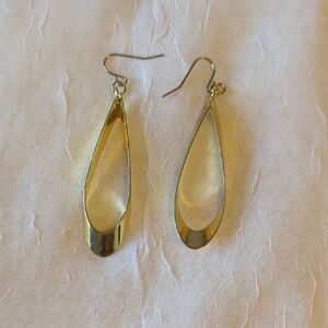 Elegant Gold Teardrop Earrings